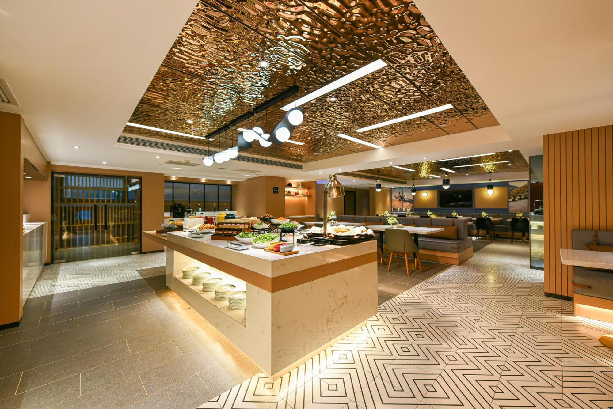 Atour Tongzhou Liyuan Subway Station